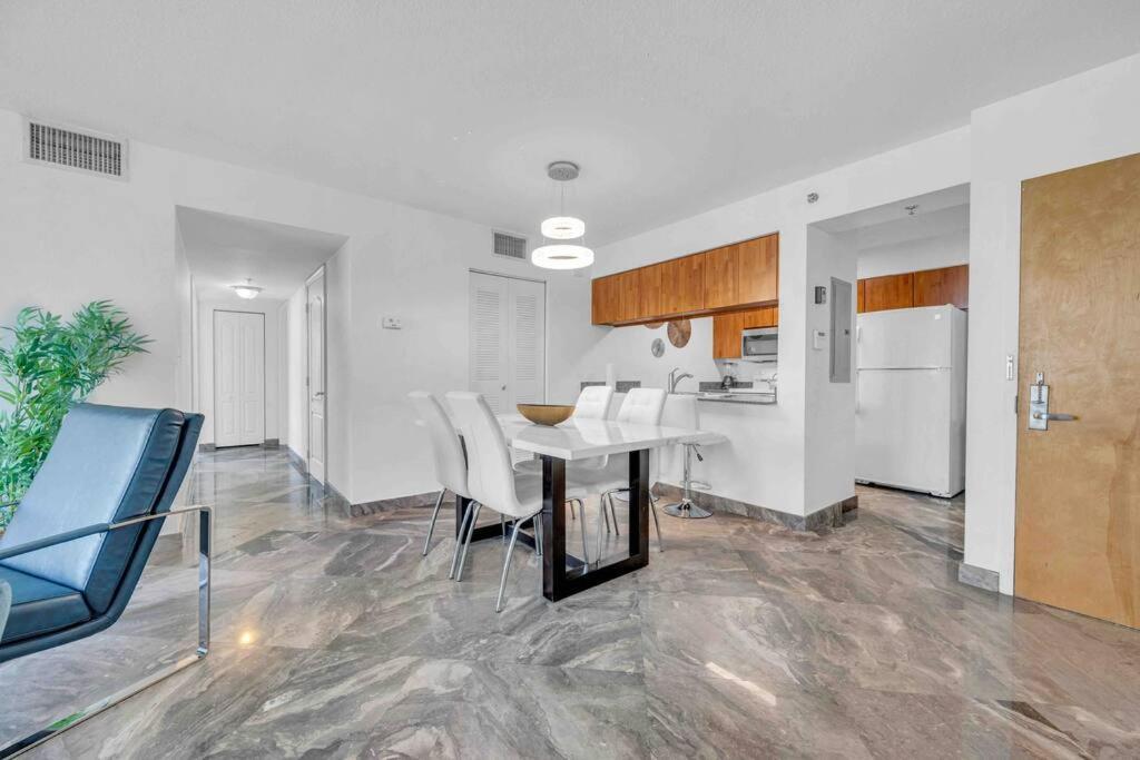 Iconic High Floor 3 Bedrooms In The Heart Of Miami Esterno foto